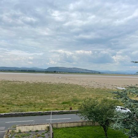 Watersedge Retreat, Views, Sunsets, Dogs Welcome Sandside  Bagian luar foto