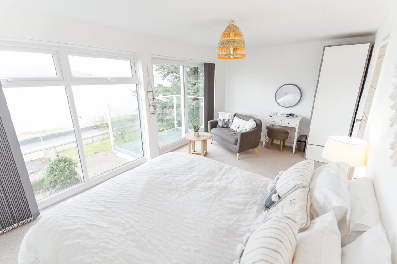 Watersedge Retreat, Views, Sunsets, Dogs Welcome Sandside  Bagian luar foto