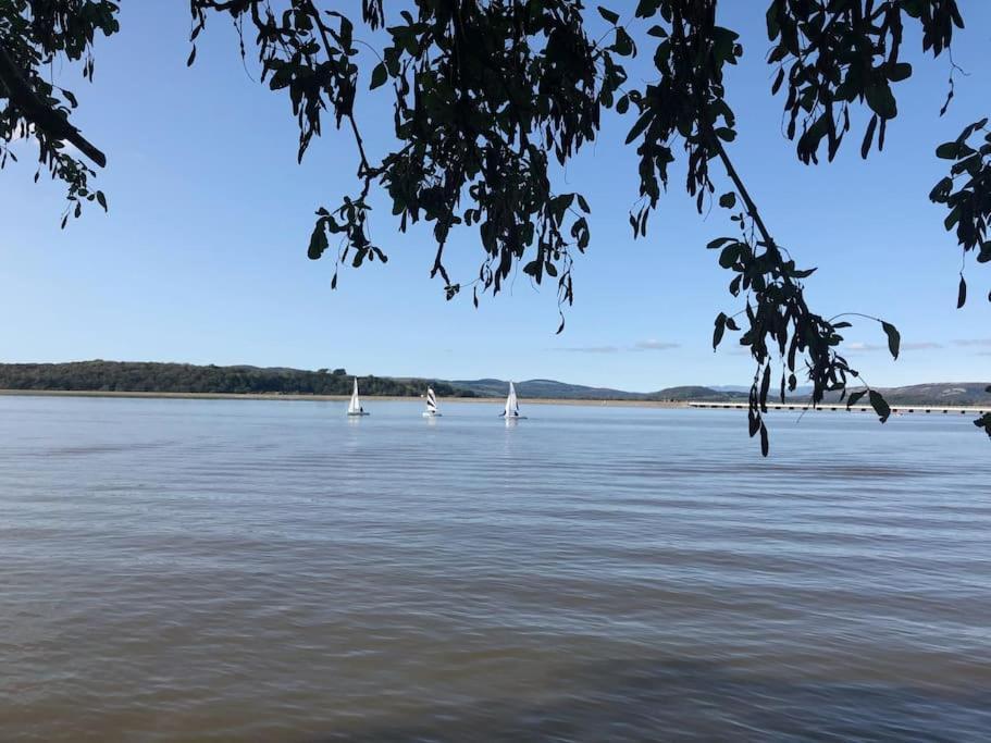 Watersedge Retreat, Views, Sunsets, Dogs Welcome Sandside  Bagian luar foto
